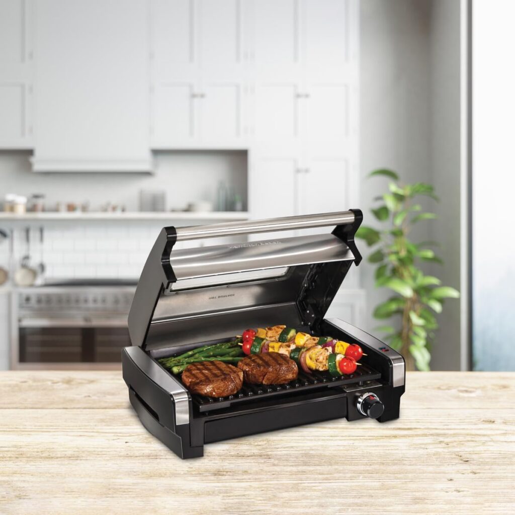 Hamilton Beach Electric Indoor Searing Grill with Viewing Window Adjustable Temperature Control to 450F, 118 sq. in. Surface Serves 6, Removable Nonstick Grate, Stainless Steel